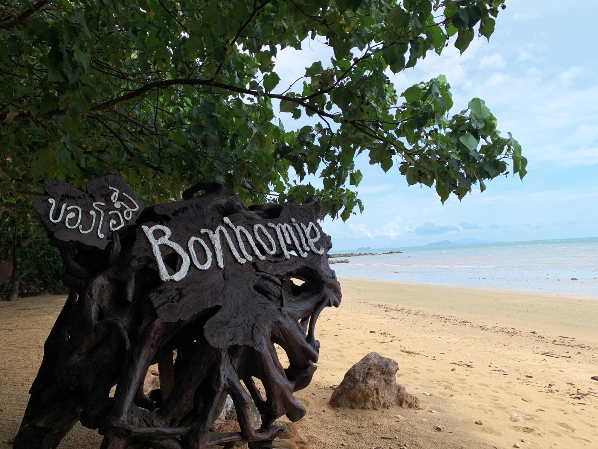 Bonhomie Beach Cottage Koh Jum Exterior foto